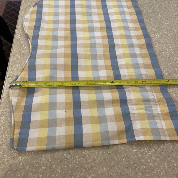 Country Curtains - 4 panels 2 lined valences - Picture 3 of 5